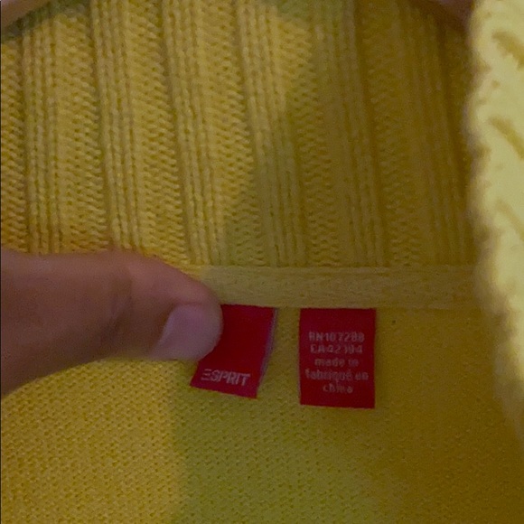 Small Men’s yellow ESPRIT Cardigan - Picture 3 of 3